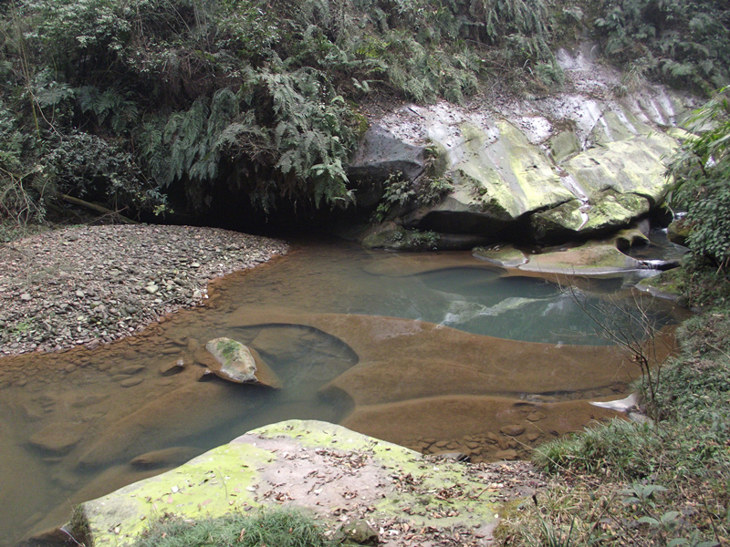 峨眉山情侣旅游攻略（峨眉山情侣旅游攻略一日游）